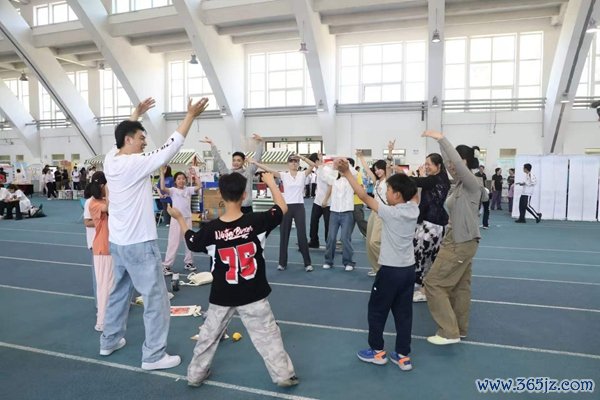 2026皆门大中小学生身心健康季宣布道授行径举办。北京市教委供图